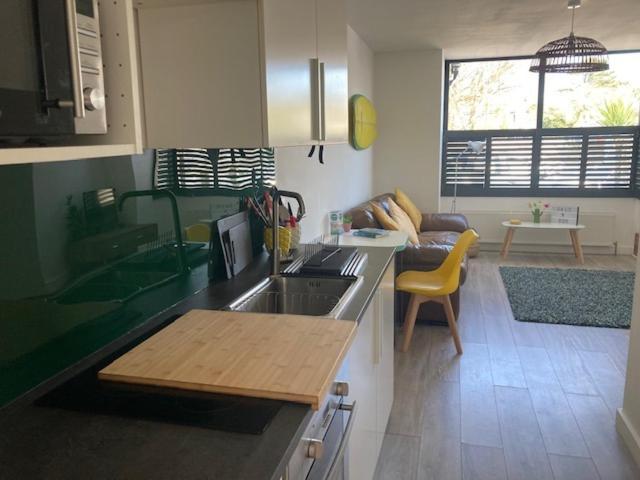 The Salt Box- Lovely Refurbished Annexe, Free Parking, Walk To Porth Beach. Saint Columb Minor Zewnętrze zdjęcie