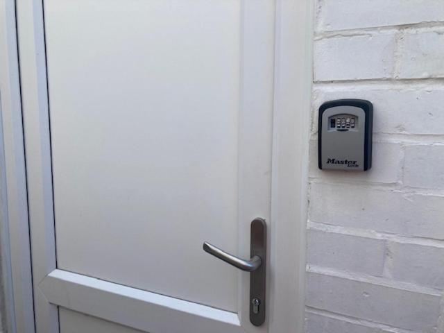 The Salt Box- Lovely Refurbished Annexe, Free Parking, Walk To Porth Beach. Saint Columb Minor Zewnętrze zdjęcie